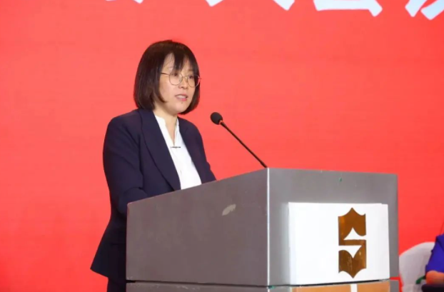 中國橡膠工業(yè)協(xié)會(huì)會(huì)長是誰?徐文英個(gè)人簡歷一覽