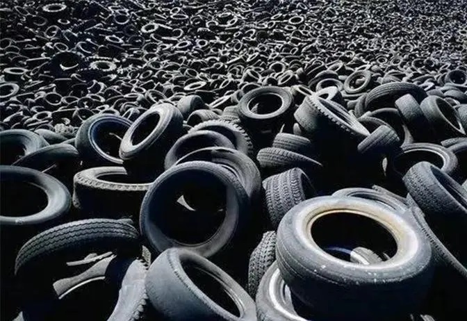 中國廢舊輪胎每年2000萬噸，黑色污染成全球難題，中國如何處理？