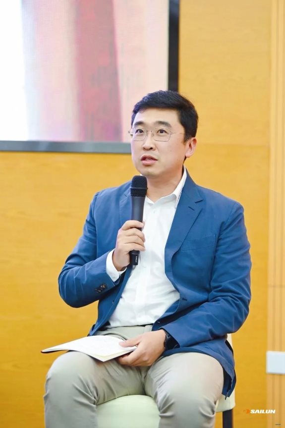 賽輪集團(tuán)副總裁袁嵩講話(huà) 賽輪集團(tuán)副總裁袁嵩講話(huà)