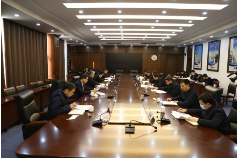 廣饒縣縣委書記陳偉頌，縣委副書記、縣長(zhǎng)王學(xué)春等人，陪同參加活動(dòng)。