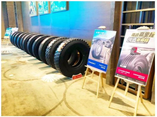 國內(nèi)乘用車輪胎替換渠道，期內(nèi)營業(yè)收入同比增長60.3%