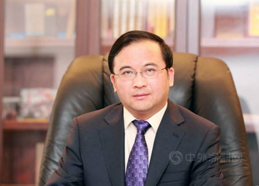 株洲飛鹿股份董事長章衛(wèi)國榮獲“第一屆新湖南貢獻(xiàn)獎先進(jìn)個人”稱號