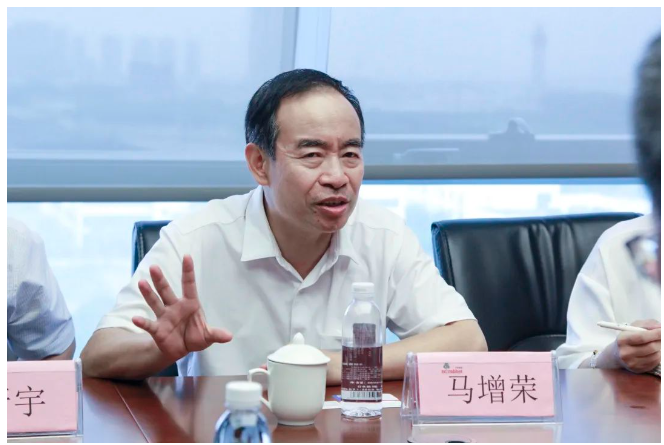 中國(guó)物流與采購(gòu)聯(lián)合會(huì)長(zhǎng)期秉承著“綠色、智能、安全、高效”的核心理念