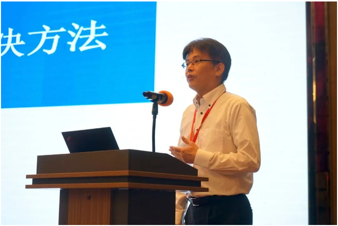 瑞翁貿(mào)易(上海)有限公司技術(shù)經(jīng)理塚田亮，分享了HNBR混煉膠常見問題分析及解決方法。