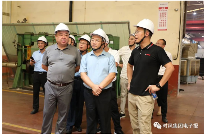 先后主要拜訪和考察了青島平度旺裕橡膠、啟航輪胎、星航橡膠科技、榮成浦林成山輪胎、威海佳航科技輪胎公司、三角輪胎和騰森輪胎公司，加快錦綸化纖產(chǎn)品的市場開發(fā)和產(chǎn)業(yè)發(fā)展。