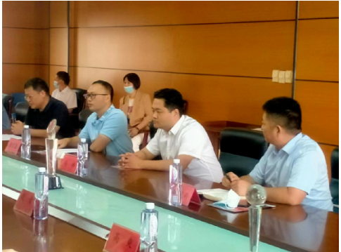 　王秋杰副市長對市、縣人社部門惠企利企政策貫徹落實情況給予了肯定