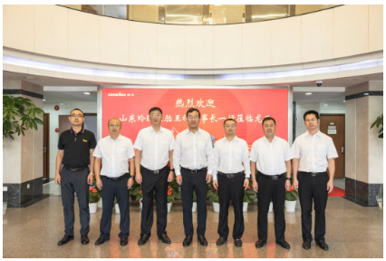 此次到訪，在雙方高度認(rèn)可的基礎(chǔ)上，簽訂了戰(zhàn)略合作協(xié)議，將進(jìn)一步深化合作，合力推動中國工程機械領(lǐng)域的高質(zhì)量發(fā)展。