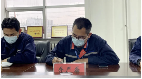 萬達(dá)集團總裁助理、耐斯特炭黑公司董事長王敏要求，各部門、車間一是要把培訓(xùn)的內(nèi)容做好細(xì)化吸收、應(yīng)用掌握;二是要圍繞11月份的生產(chǎn)經(jīng)營做好規(guī)劃，確保做到成本最優(yōu)、效率最佳;三是要積極搶抓市場機遇，做好內(nèi)部管理提升;四是要全力做好精益成本管控體系的搭建。