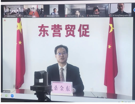 　東營市貿(mào)促會副會長桑金東表示，隨著“一帶一路”倡議的實施，中國和非洲地區(qū)國家經(jīng)貿(mào)合作發(fā)展迅速，成果顯著，品牌推廣行動將為東營、非洲地區(qū)工商界和企業(yè)搭建起一座友誼的橋梁，進一步密切非洲企業(yè)與東營橡膠輪胎企業(yè)間聯(lián)系，促進合作，互惠互利，共同發(fā)展。