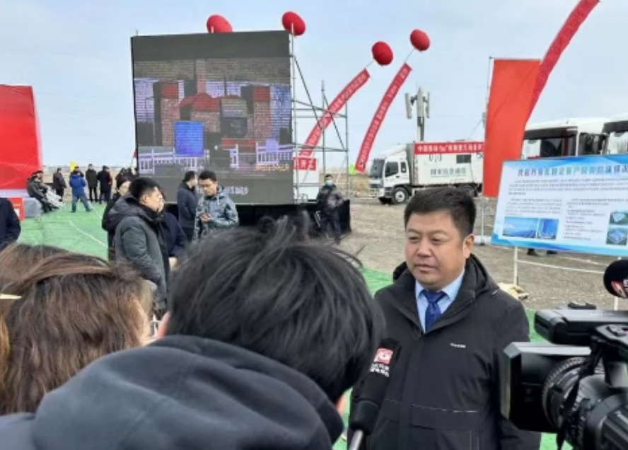 開(kāi)工儀式上，中共中央政治局委員、新疆維吾爾自治區(qū)黨委書記馬興瑞視頻連線觀看并宣布了開(kāi)工。公司負(fù)責(zé)人表示，該項(xiàng)目建成投產(chǎn)后，預(yù)計(jì)年銷售收入可達(dá)25億元，其中出口6.21億元，可創(chuàng)造稅收2億元，帶動(dòng)就業(yè)900余人。此外，該項(xiàng)目產(chǎn)品在滿足西北市場(chǎng)需要的基礎(chǔ)上，還將出口中亞5個(gè)國(guó)家。