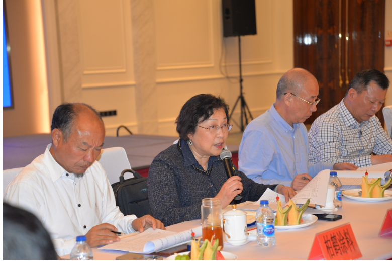 同時，李心一秘書長向與會代表匯報了《2023年度常州市涂料協(xié)會工作計劃》草案，該工作報告隨后草案交由理事會討論并獲得一致通過。大會還公布了《協(xié)會增補理事、會員單位》，增補2家企業(yè)成為常州市涂料協(xié)會理事單位，8家企業(yè)成為會員單位。