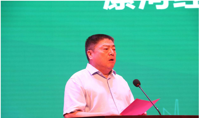 利通科技作為北交所上市企業(yè)和國(guó)內(nèi)液壓膠管龍頭企業(yè)，此次進(jìn)軍產(chǎn)業(yè)產(chǎn)品延伸延展應(yīng)用的新領(lǐng)域，充分展現(xiàn)了公司將創(chuàng)新置于發(fā)展的核心地位。他希望通過(guò)此次簽約，實(shí)現(xiàn)強(qiáng)強(qiáng)聯(lián)合，重塑優(yōu)勢(shì)，實(shí)現(xiàn)行業(yè)領(lǐng)先。