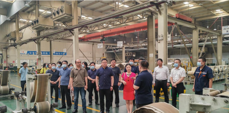 ，海關(guān)總署企業(yè)管理和稽查司三級調(diào)研員江慧欣率領(lǐng)調(diào)研團(tuán)隊前往廣饒縣賽輪(東營)輪胎有限公司進(jìn)行調(diào)研。此次調(diào)研旨在全面了解該企業(yè)在外貿(mào)進(jìn)出口、信用培育等方面存在的問題，并了解其對海關(guān)促進(jìn)外貿(mào)保穩(wěn)提質(zhì)的需求。