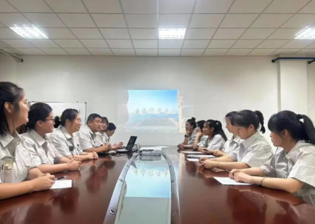 延長橡膠公司實(shí)驗(yàn)室開展“人人講安全，個(gè)個(gè)會(huì)應(yīng)急”專項(xiàng)培訓(xùn)