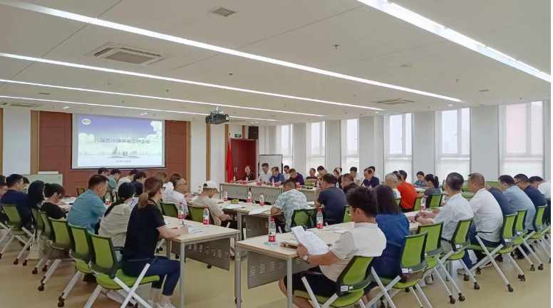 寧波涂裝協(xié)會六屆五次理事會于7月22日下午在寧波召開。
