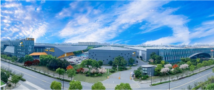 作為國內(nèi)領(lǐng)先的高端智能裝備制造商和智慧工廠解決方案服務(wù)商，薩馳智能裝備股份有限公司將于9月4日至6日在上海新國際博覽中心隆重亮相，參展第21屆中國國際橡膠技術(shù)展覽會。展會期間，薩馳智能的展位位于N1區(qū)1A359。