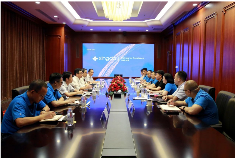 雙方合作的深化不僅體現(xiàn)了業(yè)務(wù)上的共贏，更凝聚了彼此間的情感紐帶。展望未來，興達(dá)和東海合肥將以更加緊密的合作，共同推動(dòng)產(chǎn)業(yè)的繁榮發(fā)展，共享成功的果實(shí)。