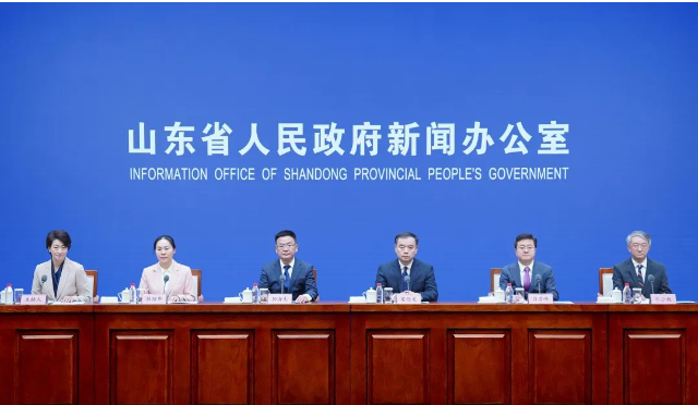 山東省政府新聞辦在濟(jì)南舉行新聞發(fā)布會(huì)，就山東省科技成果轉(zhuǎn)化工作情況進(jìn)行了介紹，并回答記者提問。