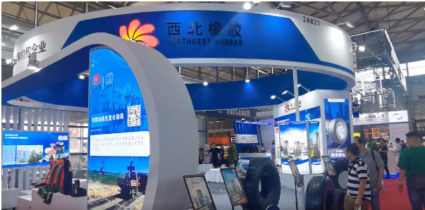 通過這次展會(huì)，陜西延長石油西北橡膠有限公司表示不僅了解了橡膠行業(yè)的最新趨勢，還與同行進(jìn)行了友好的交流，鞏固了已有的合作伙伴關(guān)系，結(jié)識了新的潛在客戶，為公司未來的發(fā)展奠定了堅(jiān)實(shí)的基礎(chǔ)。這次展覽會(huì)無疑為橡膠行業(yè)帶來了新的機(jī)遇和啟示。